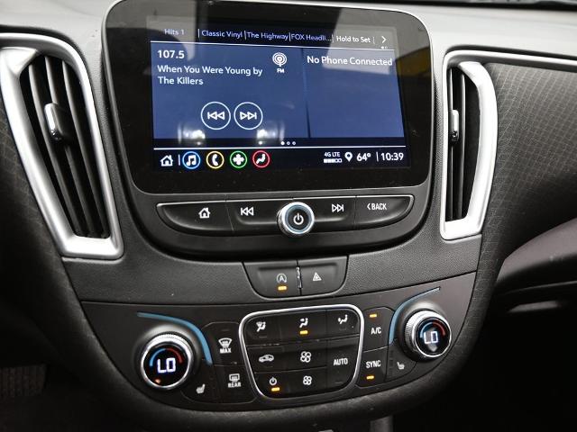 2023 Chevrolet Malibu Vehicle Photo in Cedar Rapids, IA 52402