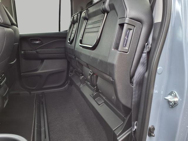 2025 Honda Ridgeline Vehicle Photo in Oshkosh, WI 54904