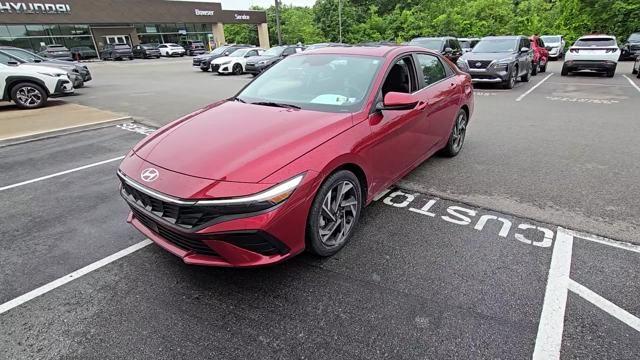 2024 Hyundai ELANTRA Vehicle Photo in Pleasant Hills, PA 15236