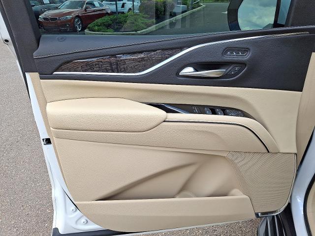 2021 Cadillac Escalade Vehicle Photo in TREVOSE, PA 19053-4984