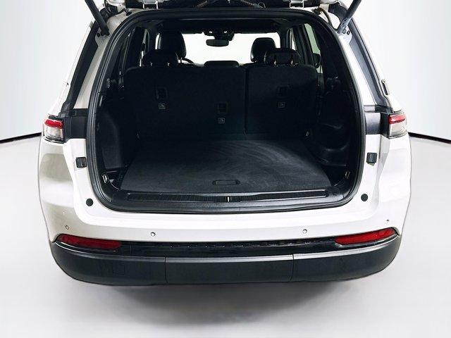 2022 Jeep Grand Cherokee Vehicle Photo in Doylsetown, PA 18901