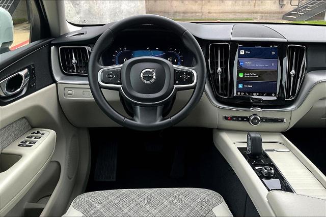 2022 Volvo XC60 Vehicle Photo in Houston, TX 77007