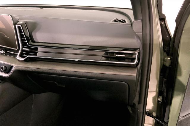 2025 Kia Sportage Vehicle Photo in Lees Summit, MO 64086