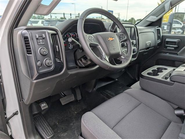 2024 Chevrolet Silverado Chassis Cab Vehicle Photo in ENGLEWOOD, CO 80113-6708