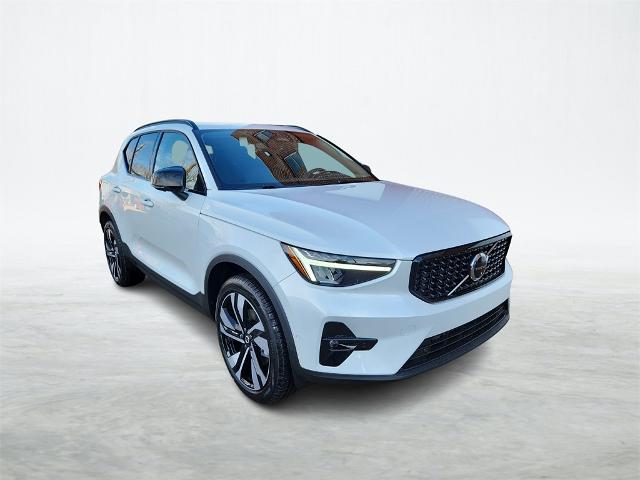 2024 Volvo XC40 Vehicle Photo in Houston, TX 77007