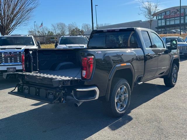 2025 GMC Sierra 2500 HD Vehicle Photo in LOWELL, MA 01852-4336