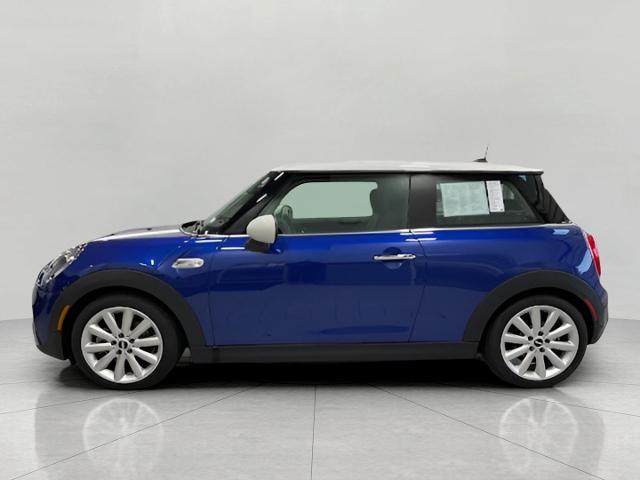 2019 MINI Cooper S Hardtop Vehicle Photo in Green Bay, WI 54304