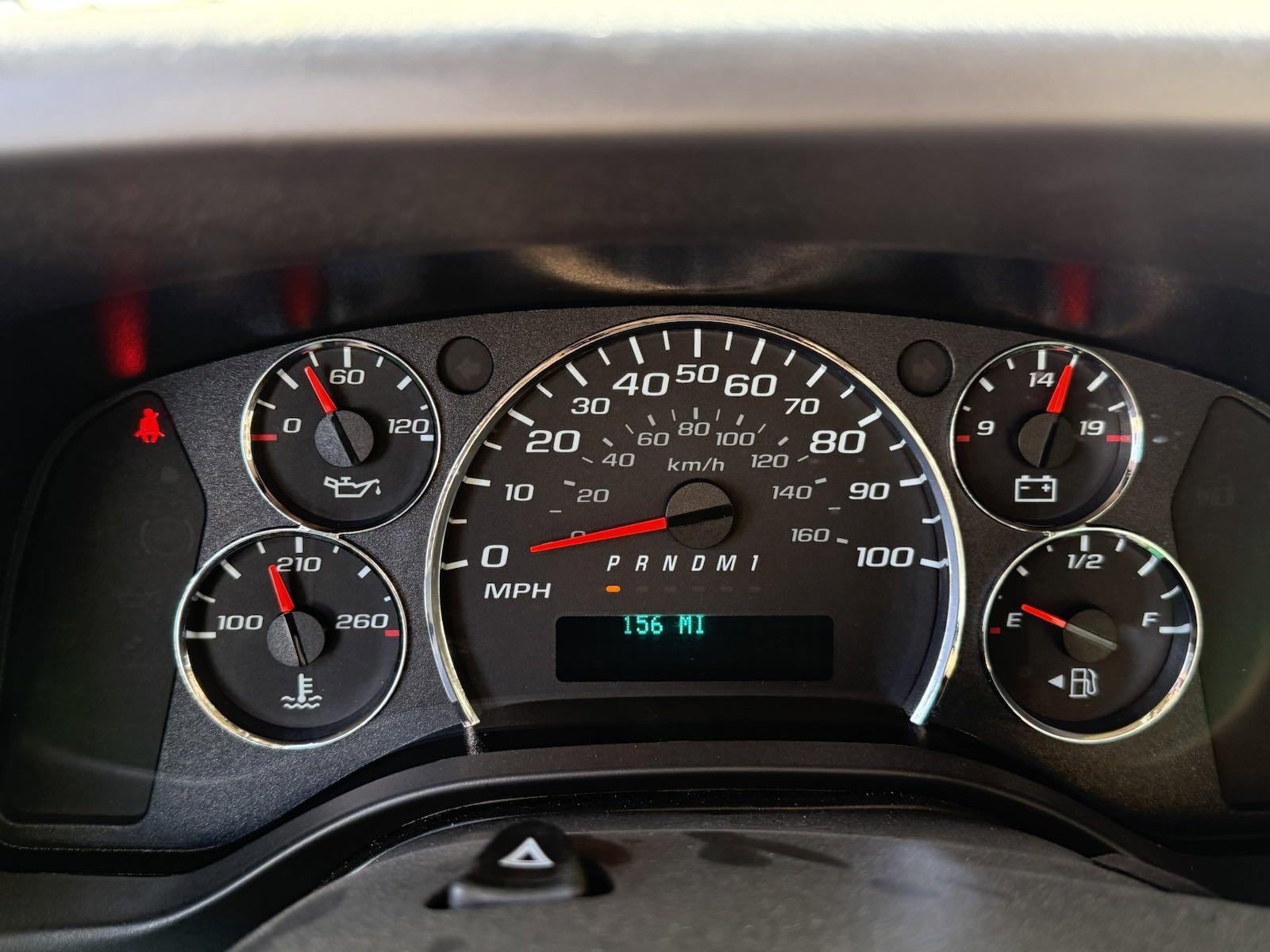 2024 Chevrolet Express Cutaway 3500 Vehicle Photo in GEORGETOWN, TX 78626-7508