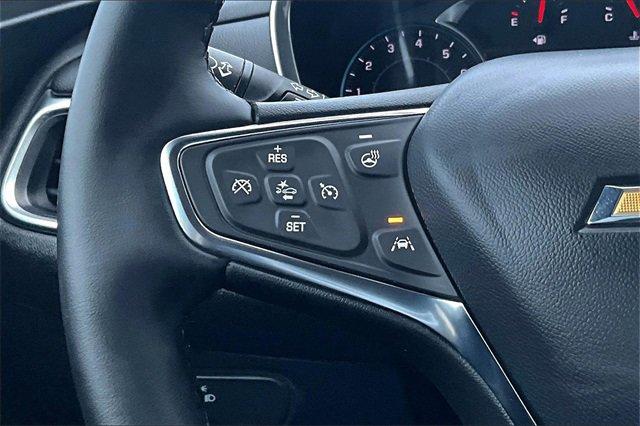 2024 Chevrolet Equinox Vehicle Photo in TOPEKA, KS 66609-0000