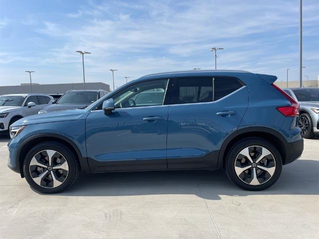 2025 Volvo XC40 Vehicle Photo in Grapevine, TX 76051