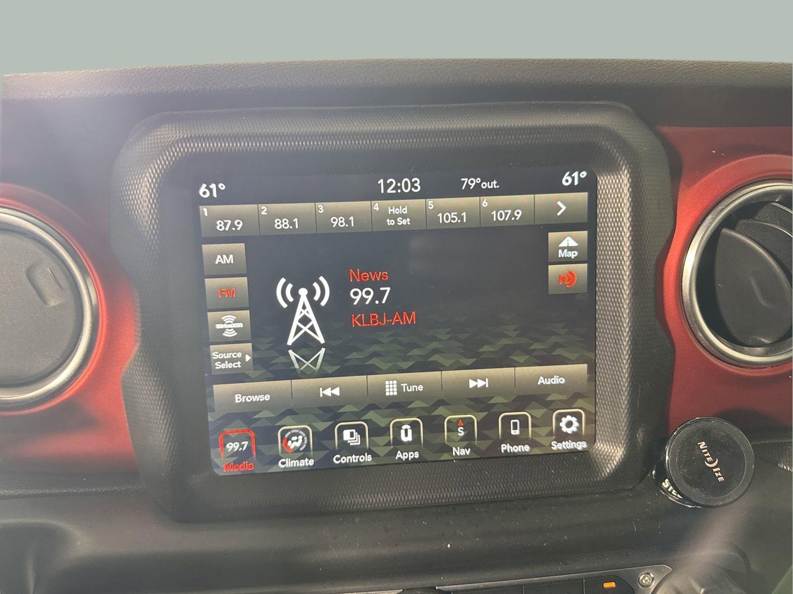 2020 Jeep Gladiator Vehicle Photo in GEORGETOWN, TX 78626-7508
