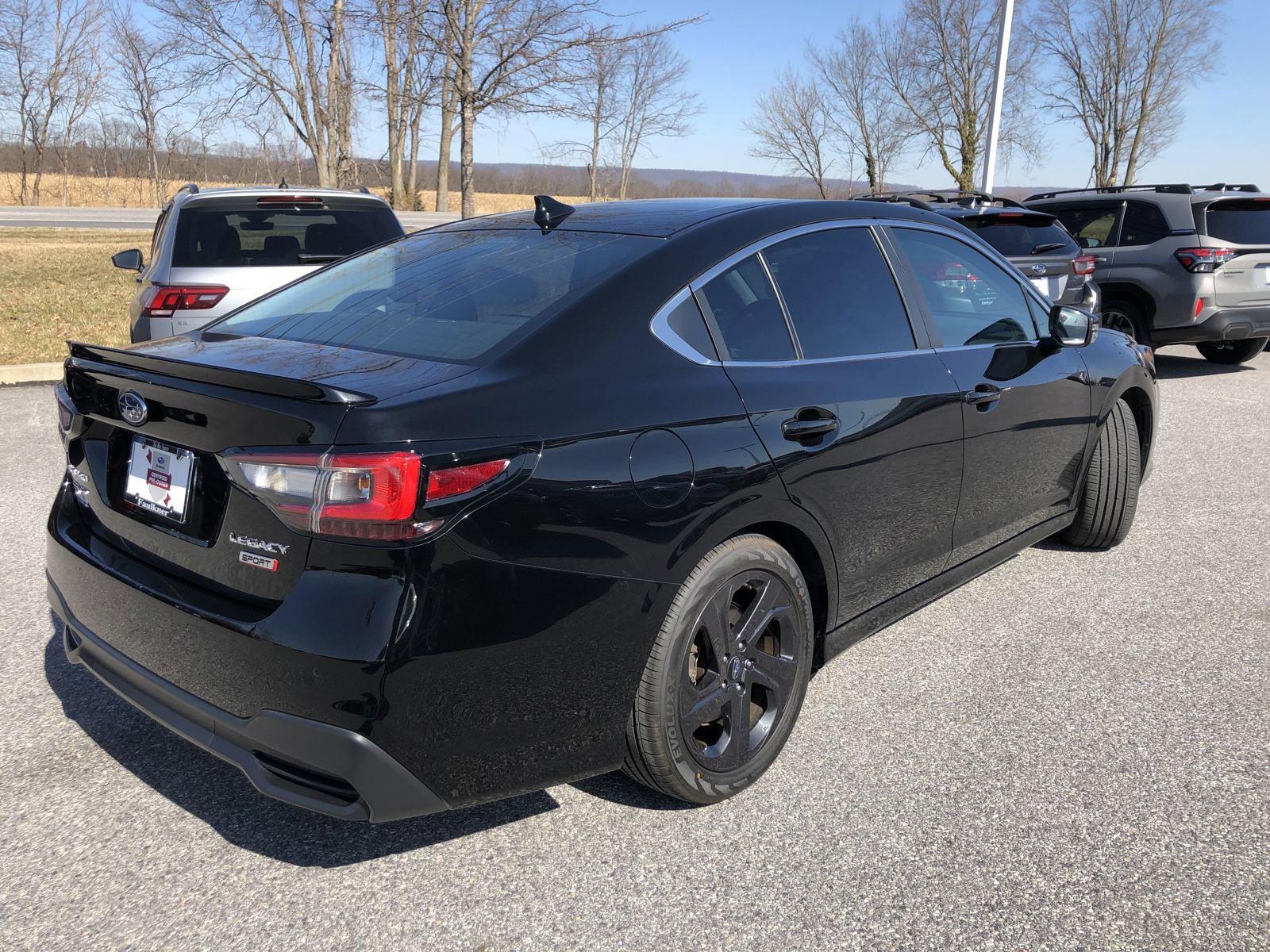 2022 Subaru Legacy Vehicle Photo in Mechanicsburg, PA 17050