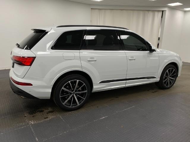 2025 Audi Q7 Vehicle Photo in Appleton, WI 54913