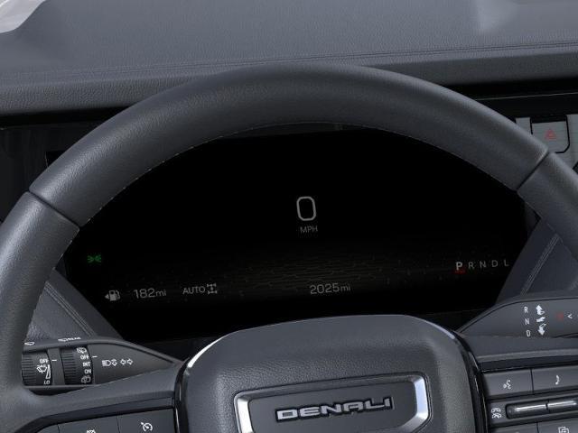 2025 GMC Yukon XL Vehicle Photo in TREVOSE, PA 19053-4984