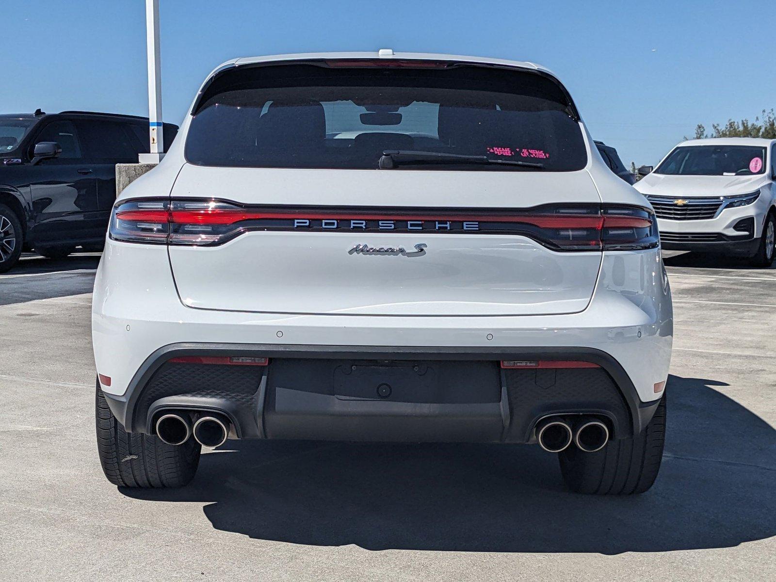 2022 Porsche Macan Vehicle Photo in MIAMI, FL 33172-3015