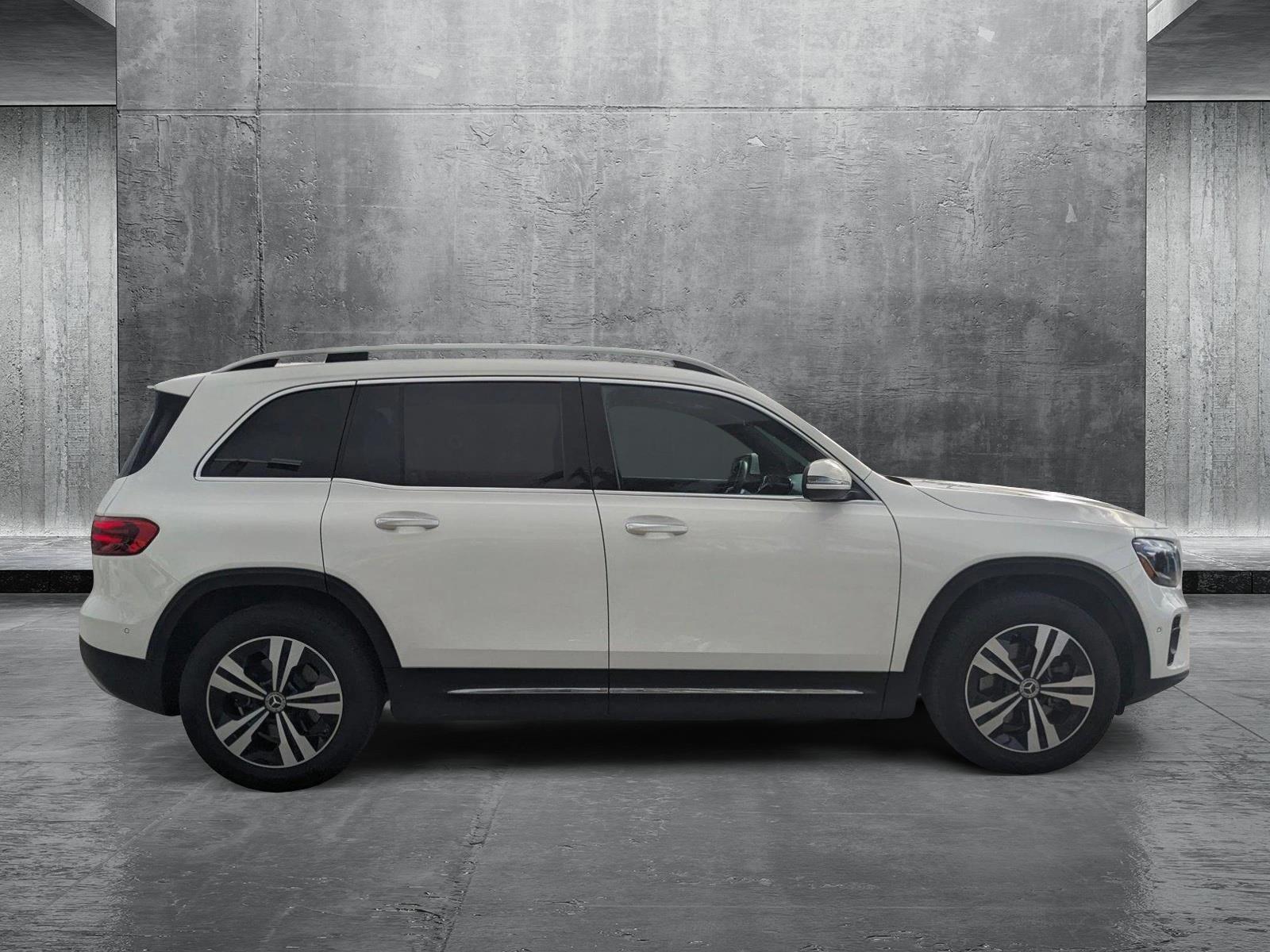 2025 Mercedes-Benz GLB Vehicle Photo in MIAMI, FL 33172-3015