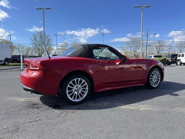 2017 FIAT 124 Spider Vehicle Photo in Mechanicsburg, PA 17050-1707