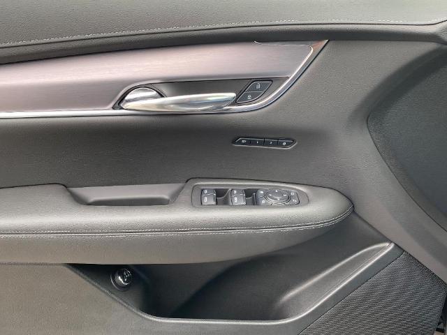 2025 Cadillac XT6 Vehicle Photo in Denton, TX 76205