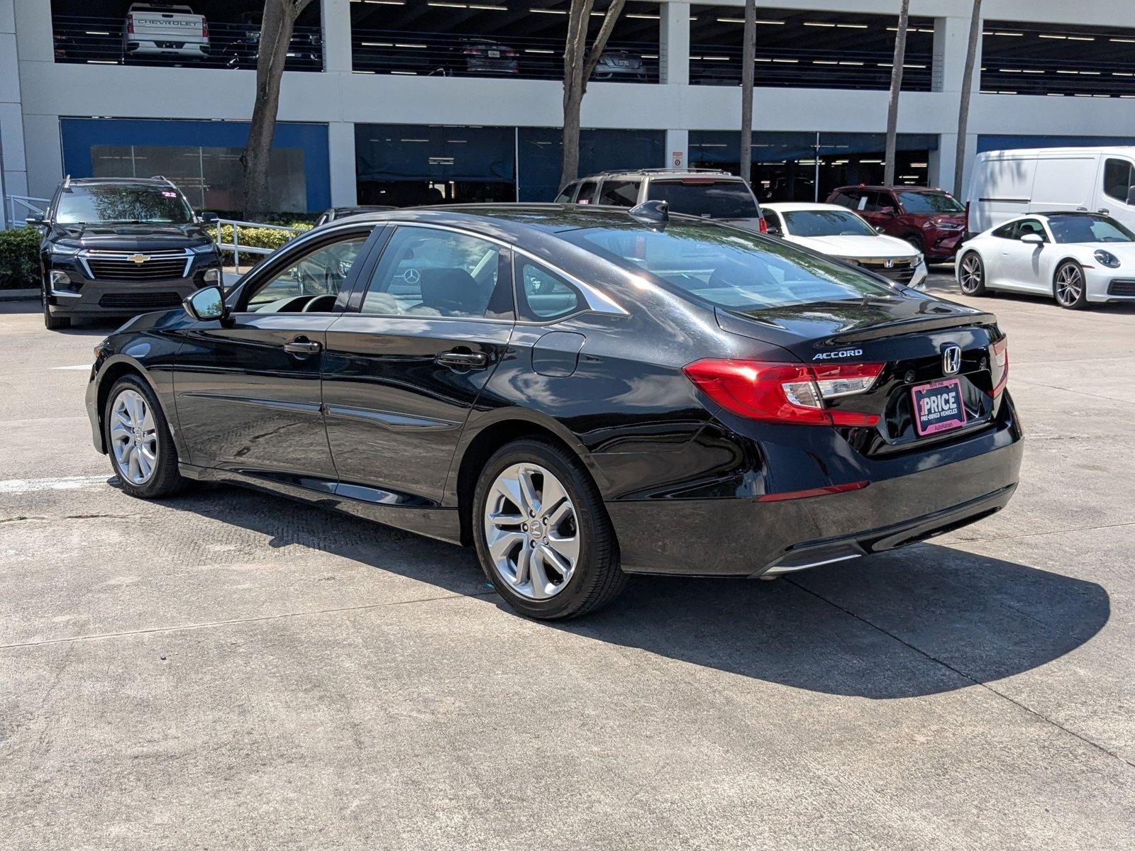 2020 Honda Accord Sedan Vehicle Photo in PEMBROKE PINES, FL 33024-6534