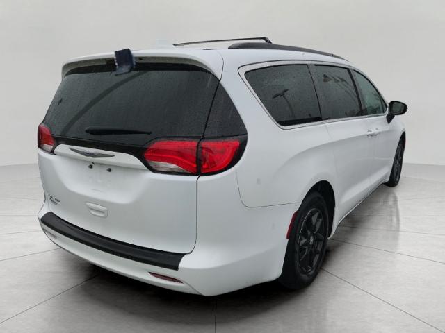 2020 Chrysler Voyager Vehicle Photo in GREEN BAY, WI 54303-3330
