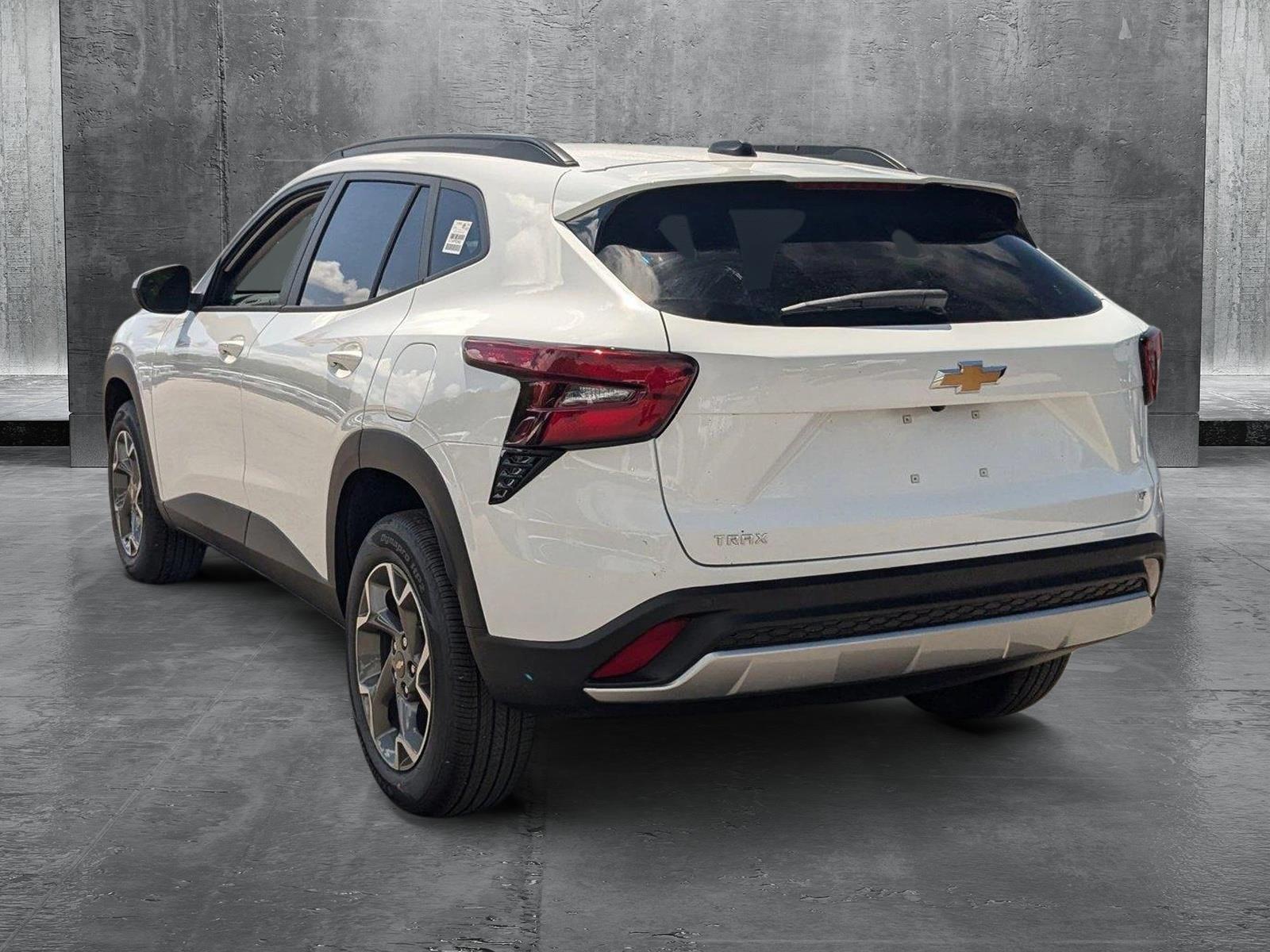 2025 Chevrolet Trax Vehicle Photo in MIAMI, FL 33134-2699