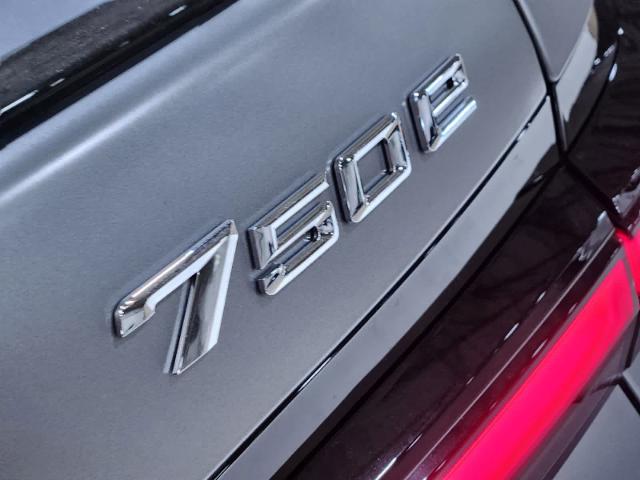 2025 BMW 750e xDrive Vehicle Photo in GRAPEVINE, TX 76051