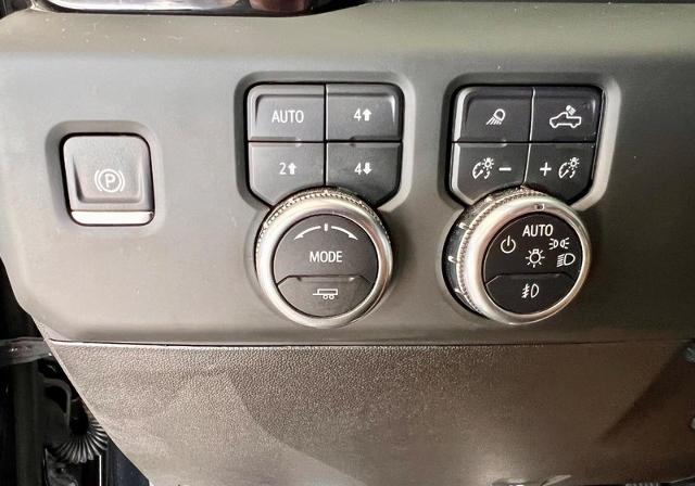 2024 GMC Sierra 3500 HD Vehicle Photo in EFFINGHAM, IL 62401-2832