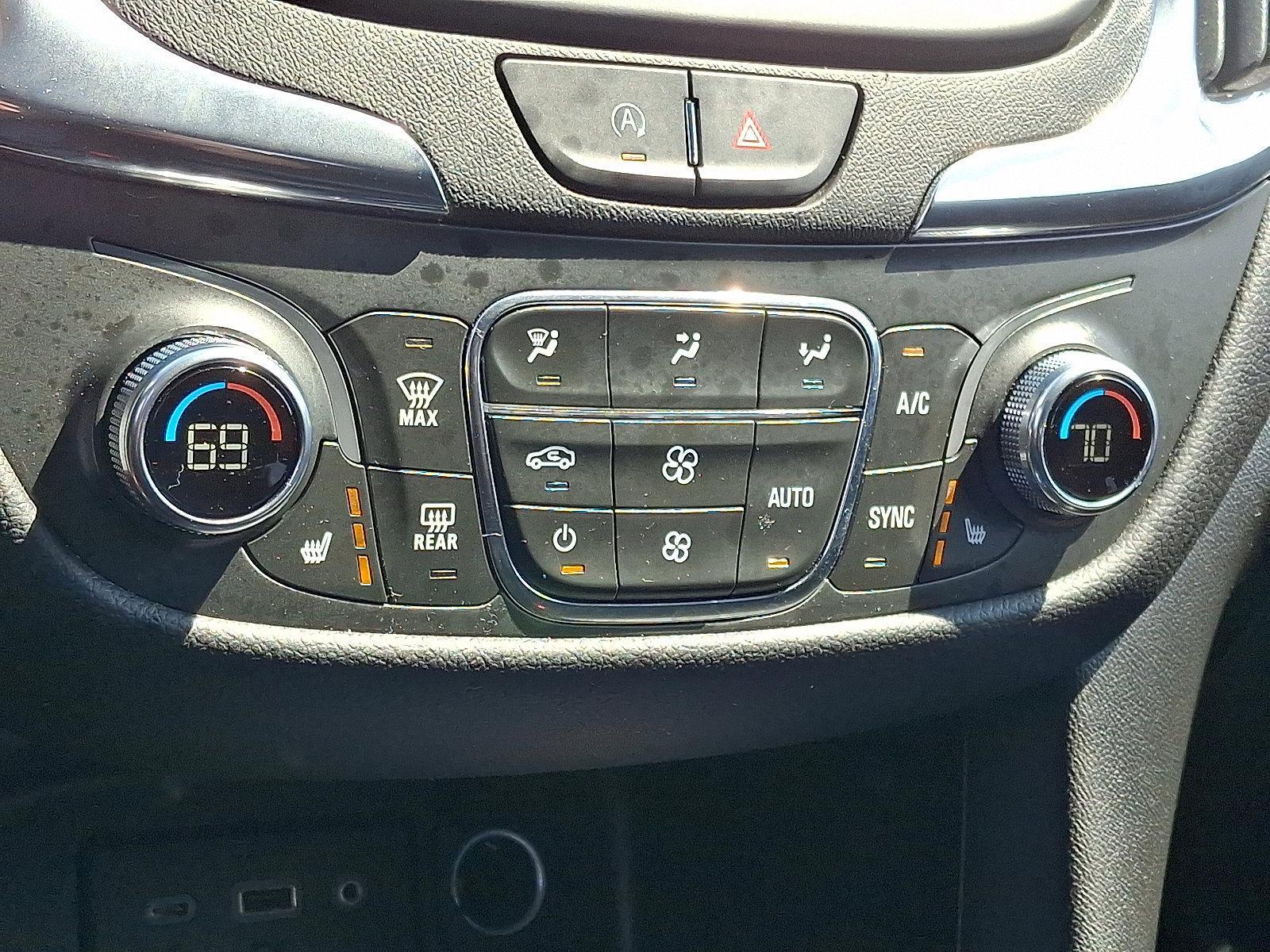 2022 Chevrolet Equinox Vehicle Photo in BETHLEHEM, PA 18017-9401