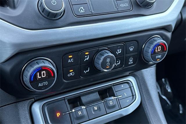 2023 GMC Acadia Vehicle Photo in ELK GROVE, CA 95757-8703