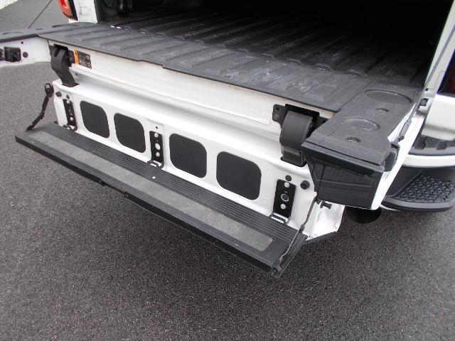 2021 GMC Sierra 2500 HD Vehicle Photo in LOWELL, MA 01852-4336