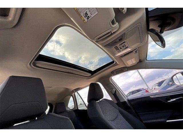 2022 Toyota RAV4 Vehicle Photo in Grapevine, TX 76051