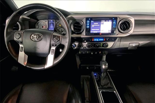 2019 Toyota Tacoma 4WD Vehicle Photo in Kansas City, MO 64114