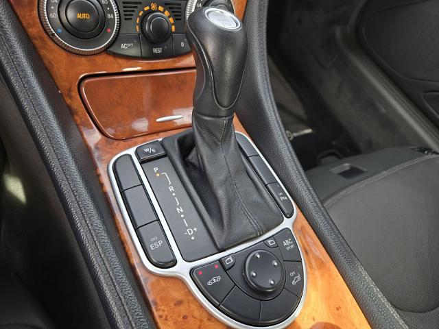 2003 Mercedes-Benz SL-Class Vehicle Photo in Weatherford, TX 76087