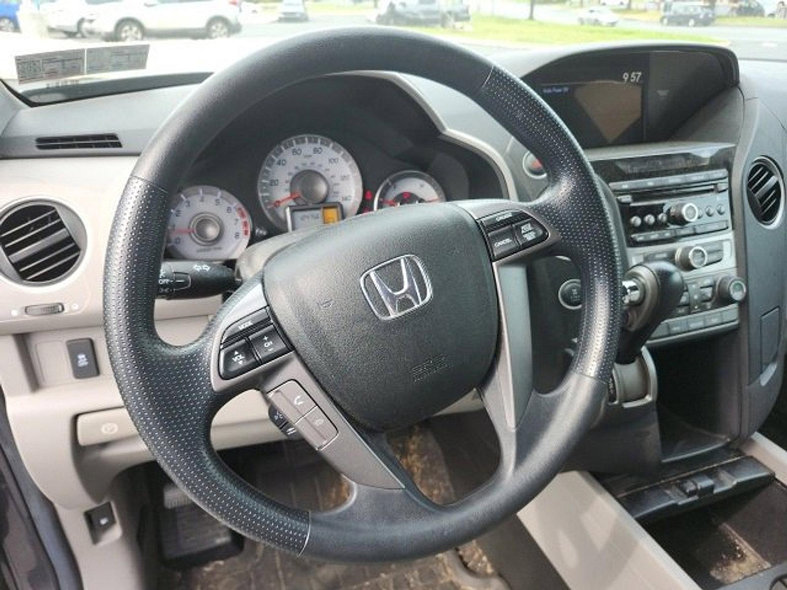 2013 Honda Pilot Vehicle Photo in Harrisburg, PA 17111