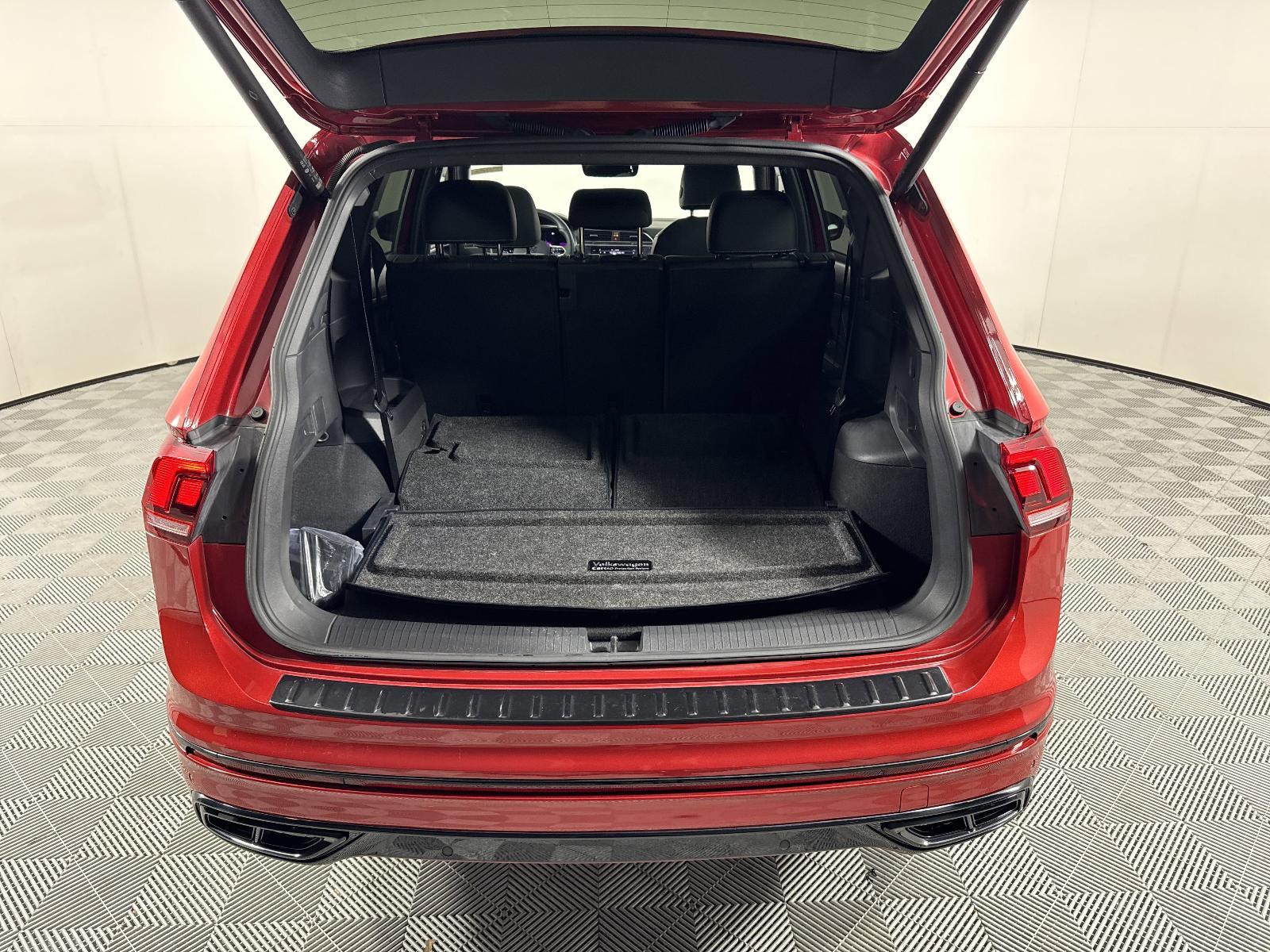 2024 Volkswagen Tiguan Vehicle Photo in Georgetown, TX 78626