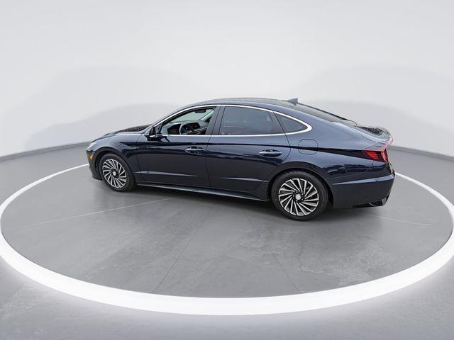 2021 Hyundai SONATA Hybrid Vehicle Photo in Pleasant Hills, PA 15236