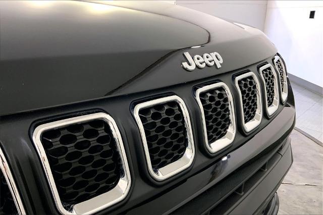 2023 Jeep Compass Vehicle Photo in Lees Summit, MO 64086