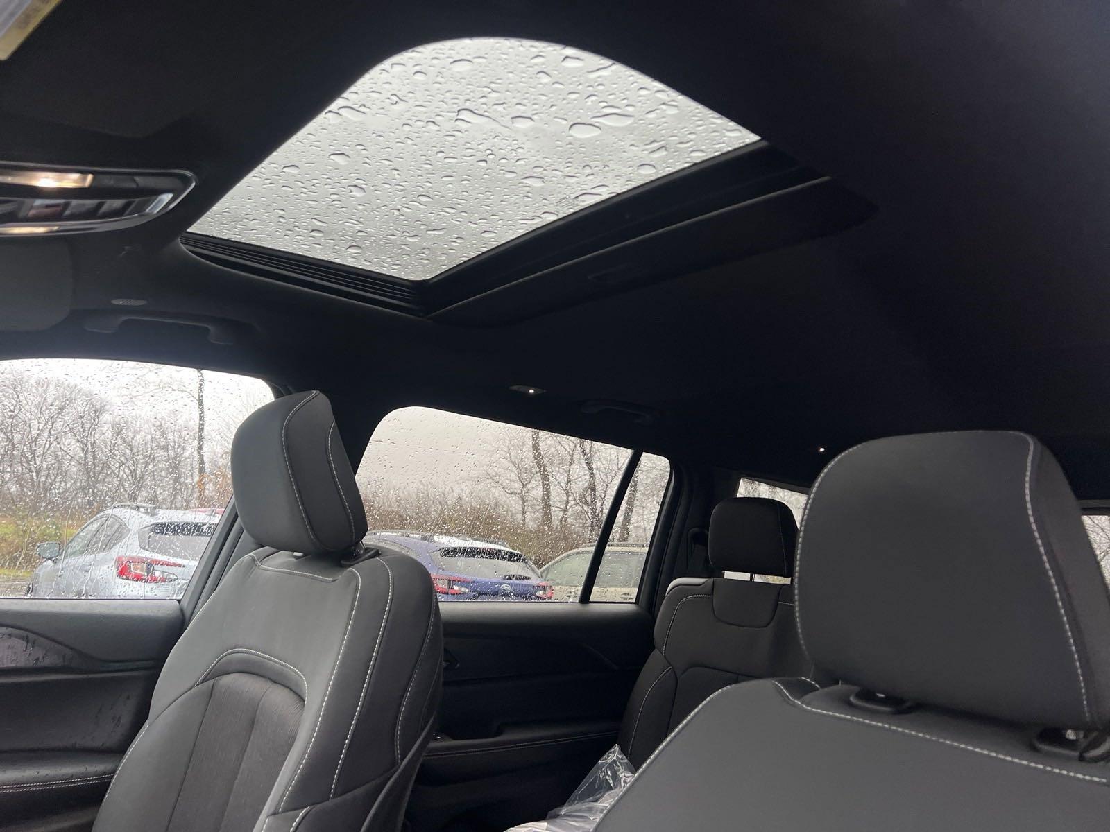 2025 Jeep Grand Cherokee L Vehicle Photo in Mechanicsburg, PA 17050-1707