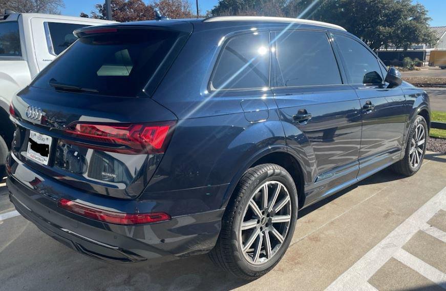 2024 Audi Q7 Vehicle Photo in FORT WORTH, TX 76132