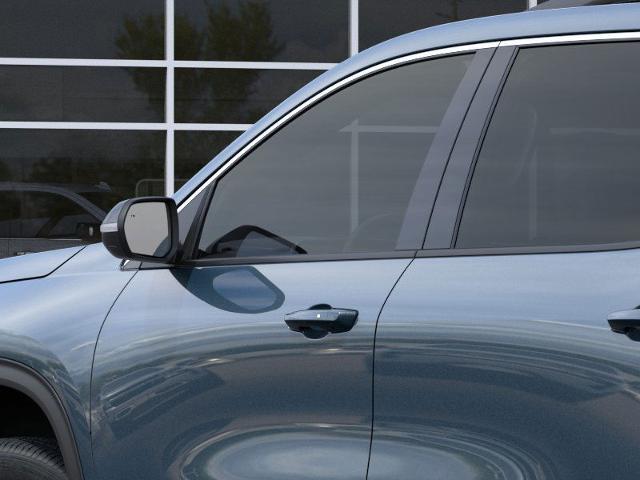 2025 Chevrolet Traverse Vehicle Photo in Roslyn, NY 11576