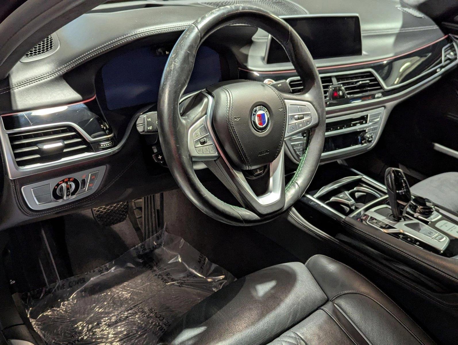 2022 BMW ALPINA B7 xDrive Vehicle Photo in Coconut Creek, FL 33073