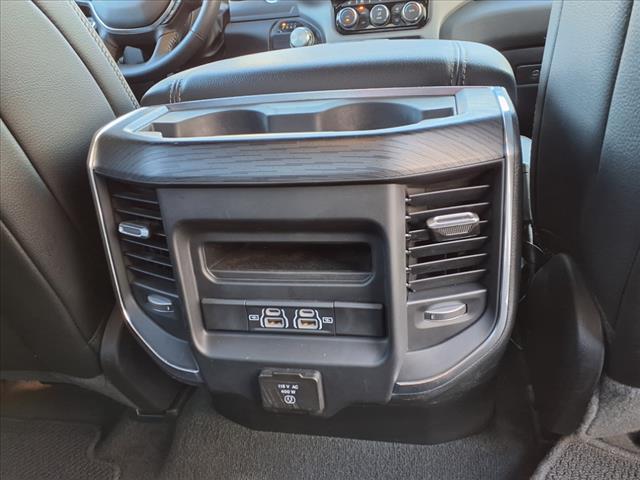 2024 Ram 1500 Vehicle Photo in TAMPA, FL 33612-3404