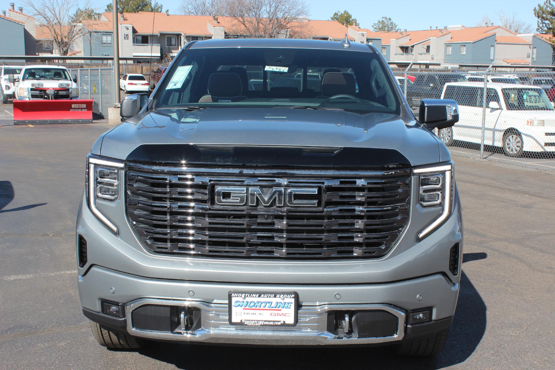 2025 GMC Sierra 1500 Vehicle Photo in AURORA, CO 80012-4011