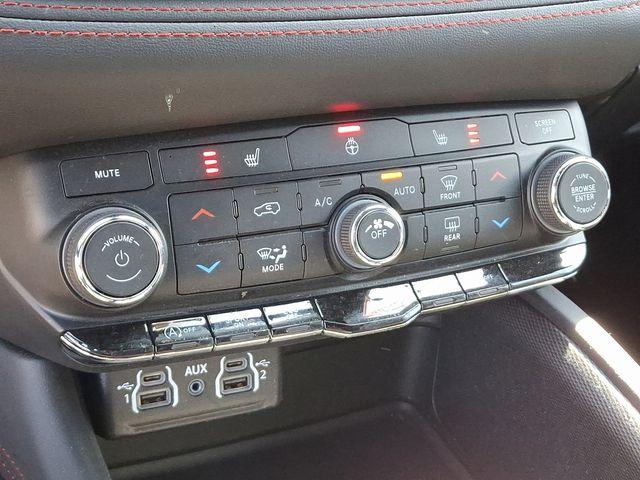 2024 Dodge Durango Vehicle Photo in DANBURY, CT 06810-5034
