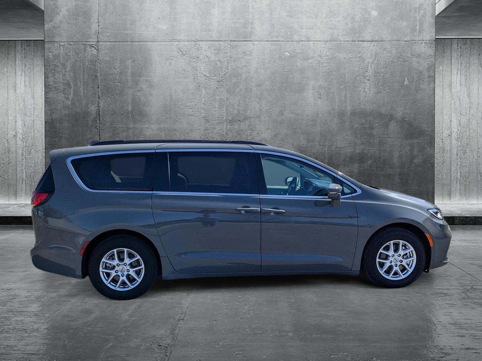 2022 Chrysler Pacifica Vehicle Photo in Spokane Valley, WA 99212