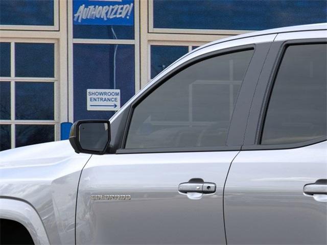 2025 Chevrolet Colorado Vehicle Photo in ENGLEWOOD, CO 80113-6708