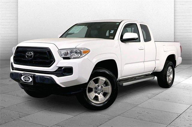 2023 Toyota Tacoma 2WD Vehicle Photo in KANSAS CITY, MO 64114-4502
