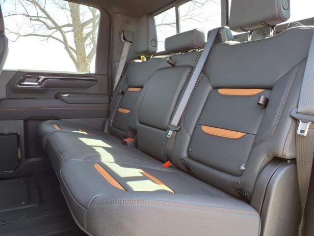 2025 GMC Sierra 2500 HD Vehicle Photo in Denton, TX 76205