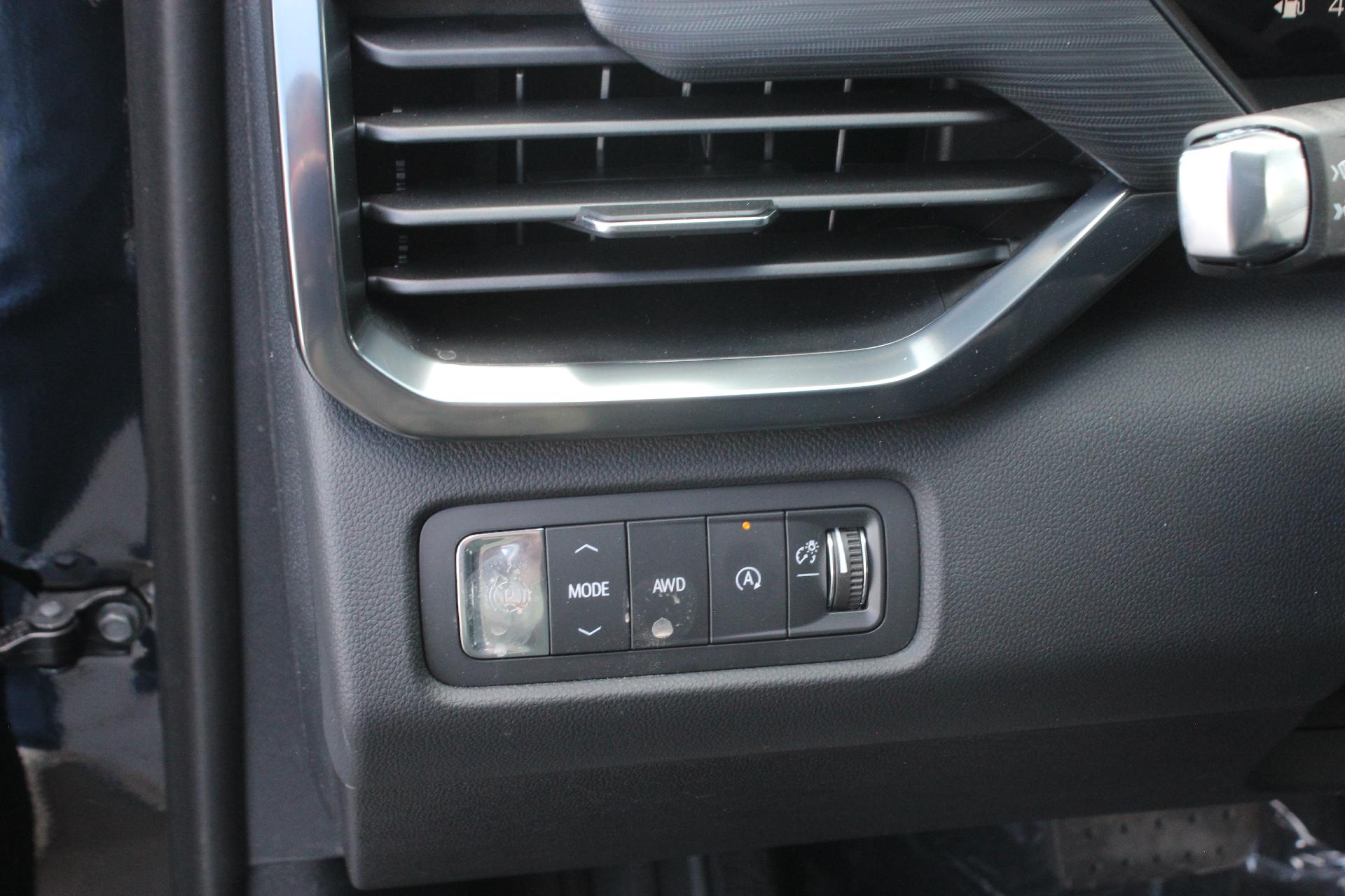 2025 GMC Acadia Vehicle Photo in AURORA, CO 80012-4011
