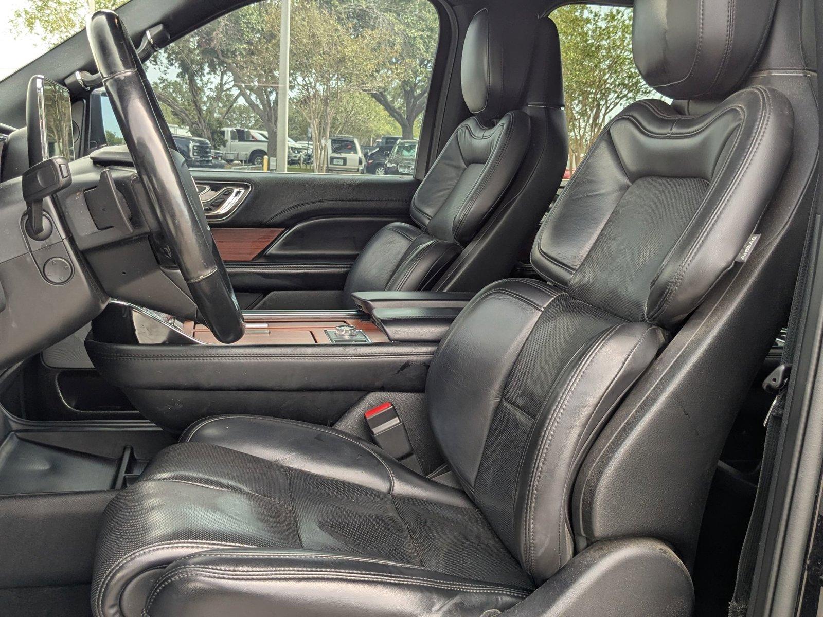 2020 Lincoln Navigator Vehicle Photo in St. Petersburg, FL 33713
